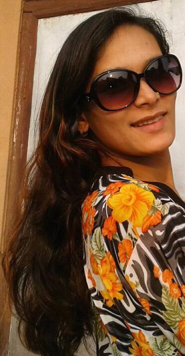 ‘चर्चित गीतकार बन्ने धोको छ’