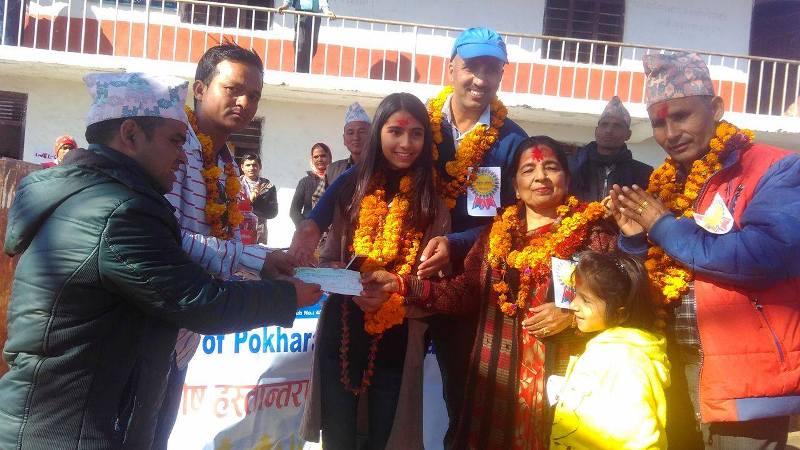 बुवाआमाको सम्झनामा एक लाखको अक्षयकोष