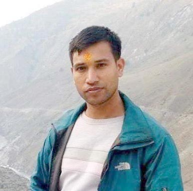 ‘किताब बोकेरै गोठाला जान्थ्यौँ’