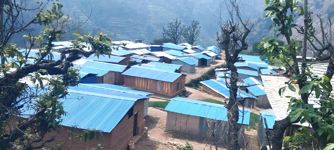 भूकम्प पीडितको तेस्रो हिउँद पनि टहरामै