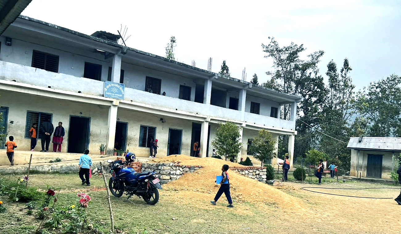 सामुदायिक विद्यालयको बिजोग